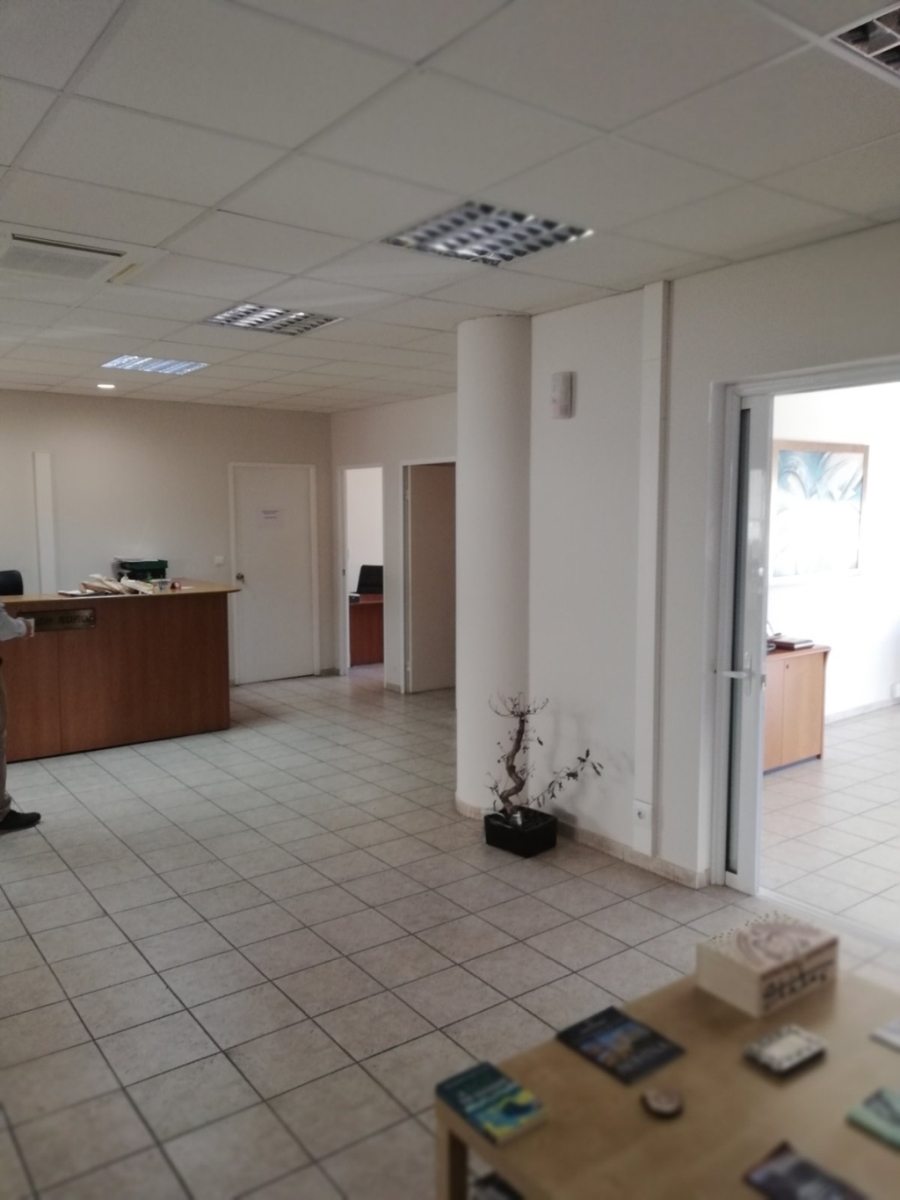 (For Sale) Commercial Office || East Attica/Gerakas - 260 Sq.m, 290.000€ 