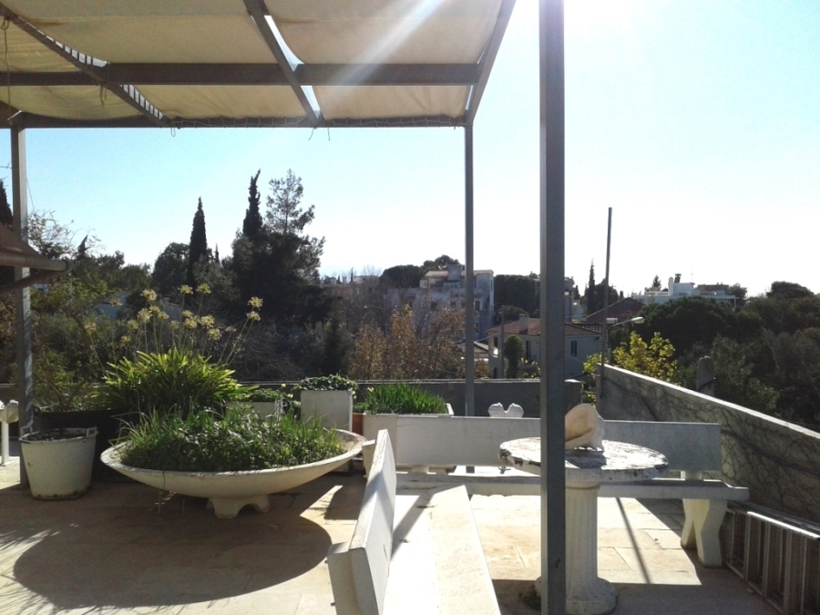 (For Sale) Residential Maisonette || Athens North/Kifissia - 300 Sq.m, 3 Bedrooms, 480.000€ 